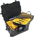 PELI 1607 AIR CASE Internal dimensions 535x402x295mm, with padded dividers, wheeled, black