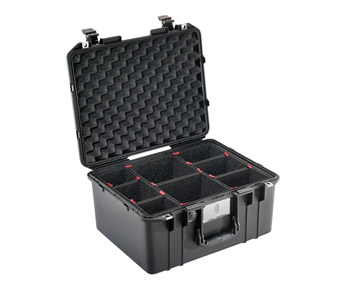 PELI 1557 AIR CASE Internal dimensions 440x330x248mm, with TrekPak, black