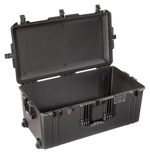 PELI 1646 AIR CASE Internal dimensions 814x403x341mm, empty, wheeled, black