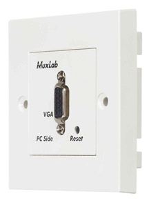 MUXLAB 500043-WP VIDEO BALUN Wallplate, VGA, PC side, 1-gang UK, white