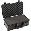 PELI 1535 AIR CASE Internal dimensions 518x284x183mm, with foam, wheeled, black